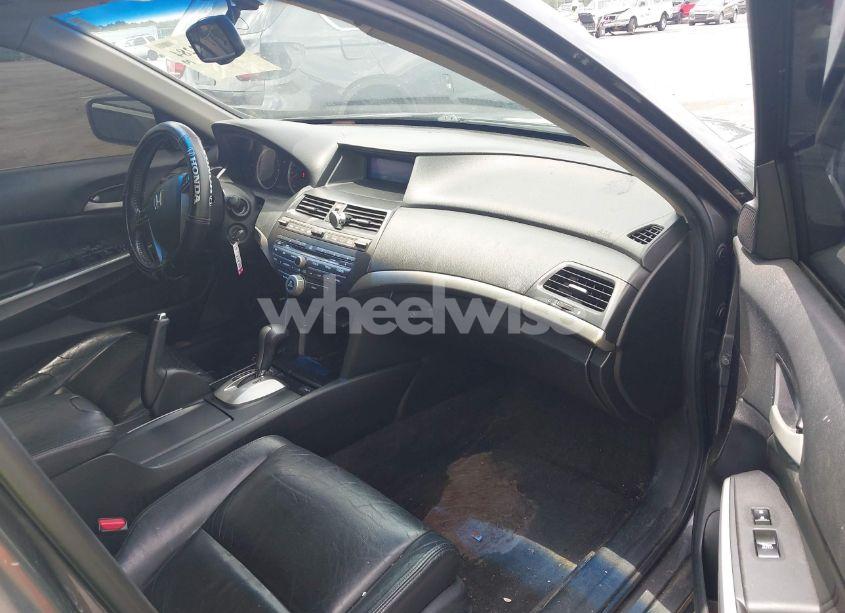 Photo 5 of 2009 Honda Accord 3.5 EX-L (VIN 1HGCP36829A008732)