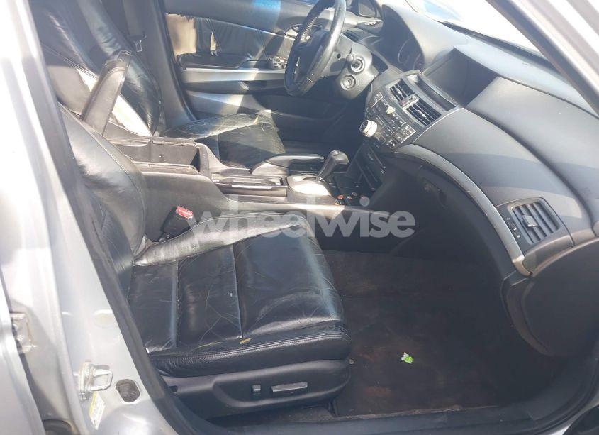 Photo 5 of 2009 Honda Accord 3.5 EX-L (VIN 1HGCP36829A009492)