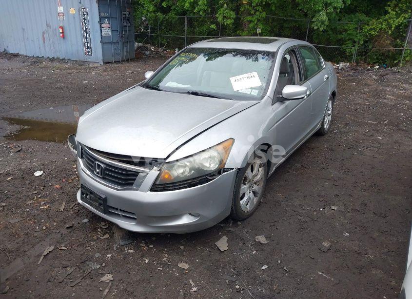 Photo 2 of 2009 Honda Accord 3.5 EX-L (VIN 1HGCP36829A035204)