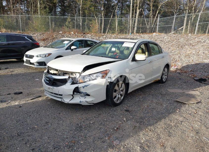 Photo 2 of 2009 Honda Accord 3.5 EX-L (VIN 1HGCP36829A047238)