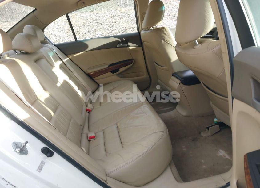 Photo 8 of 2009 Honda Accord 3.5 EX-L (VIN 1HGCP36829A047238)