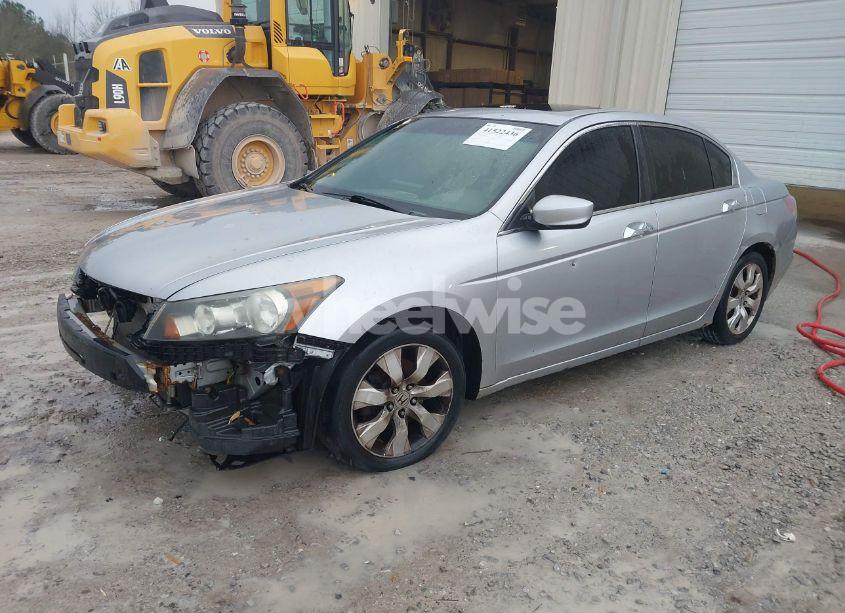 Photo 2 of 2008 Honda Accord 3.5 EX-L (VIN 1HGCP36838A087701)