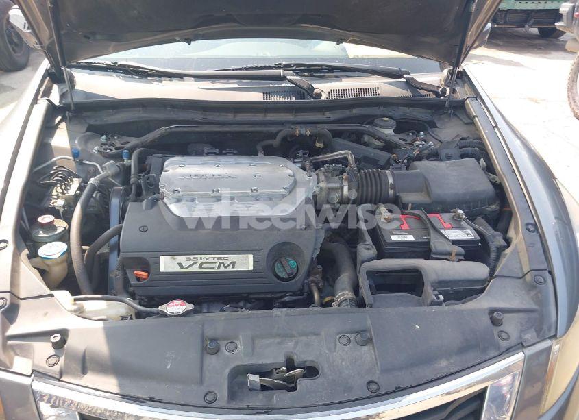 Photo 10 of 2008 Honda Accord 3.5 EX-L (VIN 1HGCP36838A088797)