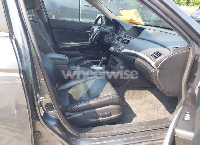 Photo 5 of 2008 Honda Accord 3.5 EX-L (VIN 1HGCP36838A088797)