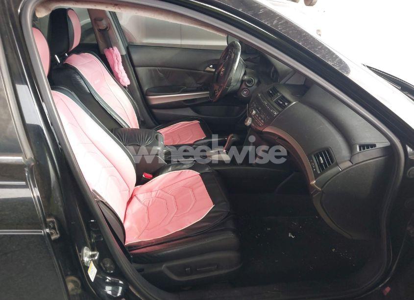 Photo 5 of 2009 Honda Accord 3.5 EX-L (VIN 1HGCP36839A018511)