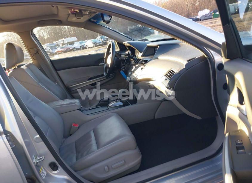 Photo 5 of 2009 Honda Accord 3.5 EX-L (VIN 1HGCP36839A023238)