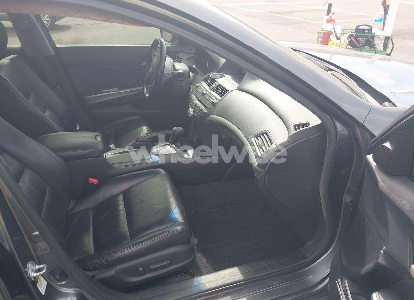 Photo 5 of 2009 Honda Accord 3.5 EX-L (VIN 1HGCP36839A030786)