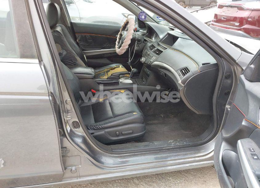 Photo 5 of 2008 Honda Accord 3.5 EX-L (VIN 1HGCP36848A066307)