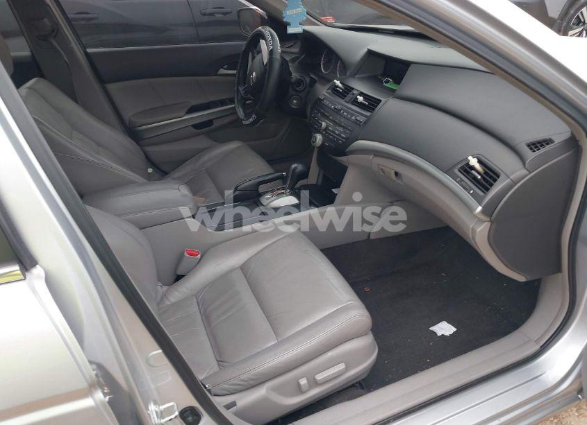 Photo 5 of 2008 Honda Accord 3.5 EX-L (VIN 1HGCP36848A088842)