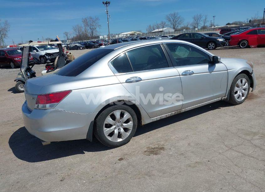 Photo 4 of 2009 Honda Accord 3.5 EX-L (VIN 1HGCP36849A009901)