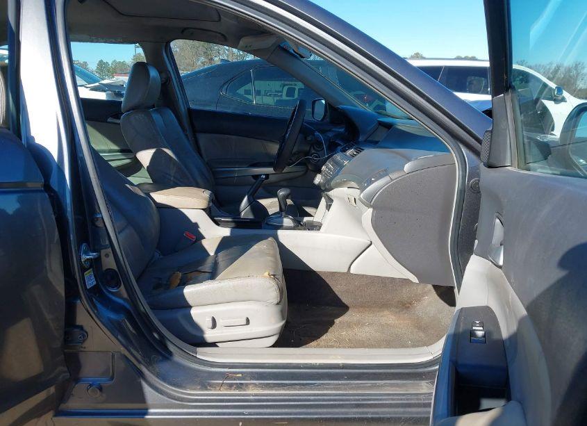 Photo 5 of 2009 Honda Accord 3.5 EX-L (VIN 1HGCP36849A014404)