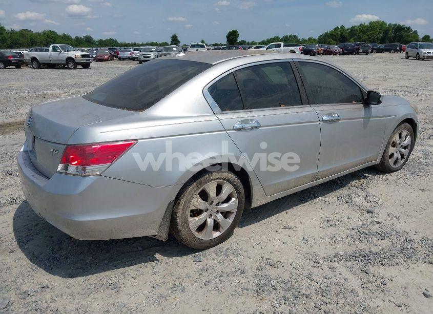 Photo 4 of 2009 Honda Accord 3.5 EX-L (VIN 1HGCP36849A021076)