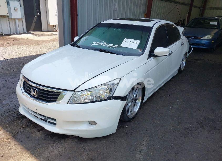 Photo 2 of 2009 Honda Accord 3.5 EX-L (VIN 1HGCP36849A023376)