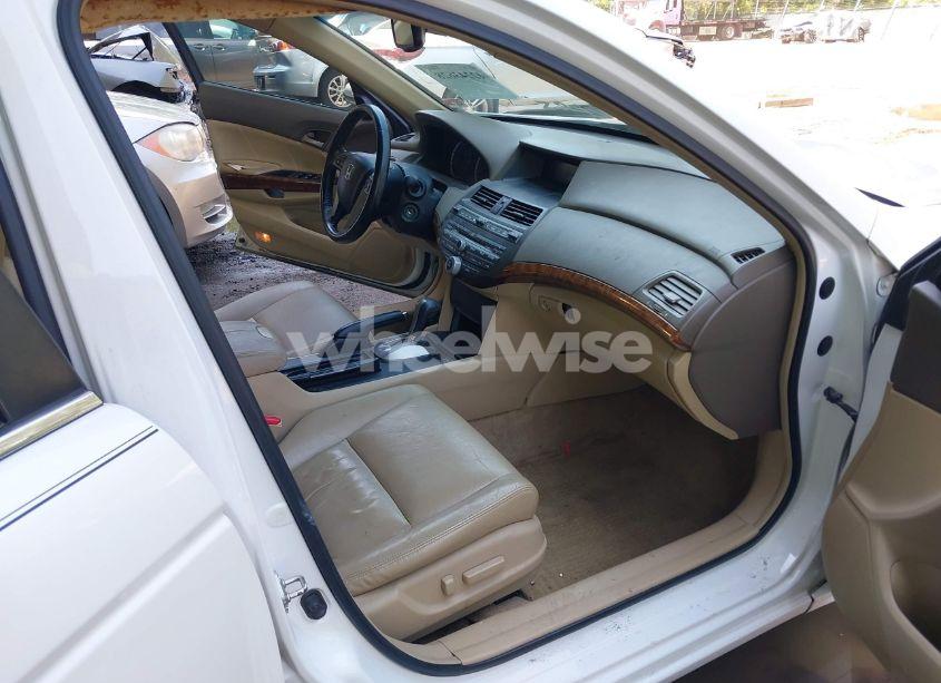 Photo 5 of 2009 Honda Accord 3.5 EX-L (VIN 1HGCP36849A023376)