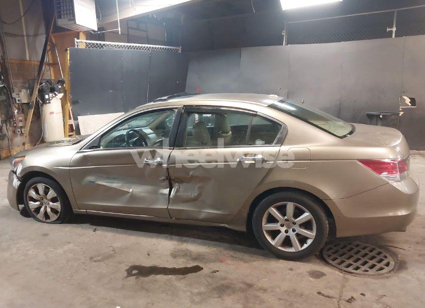 Photo 14 of 2008 Honda Accord 3.5 EX-L (VIN 1HGCP36858A011932)