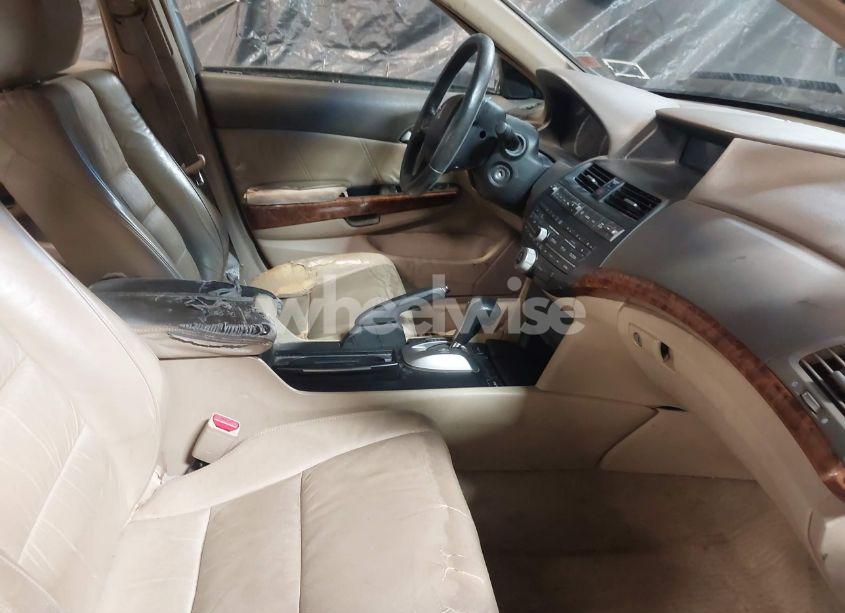 Photo 5 of 2008 Honda Accord 3.5 EX-L (VIN 1HGCP36858A011932)