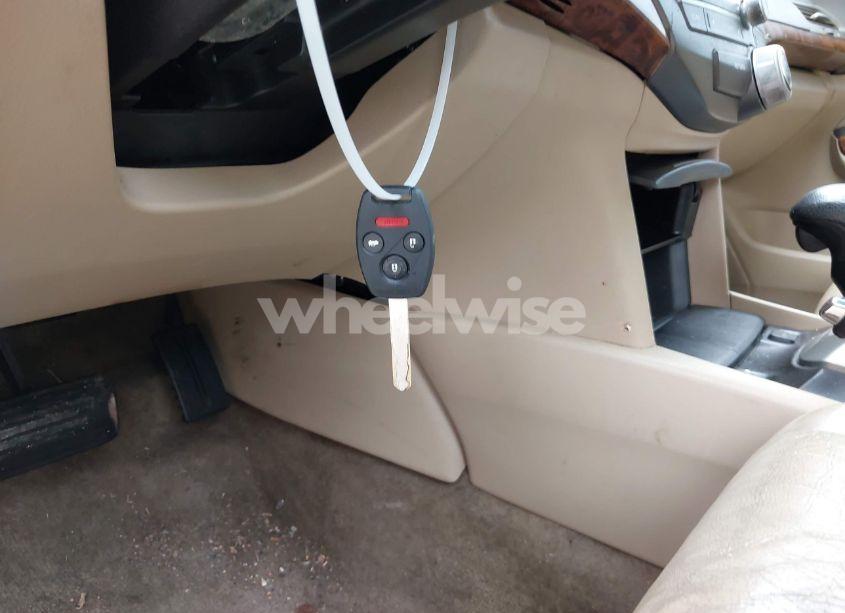 Photo 11 of 2008 Honda Accord 3.5 EX-L (VIN 1HGCP36858A030643)