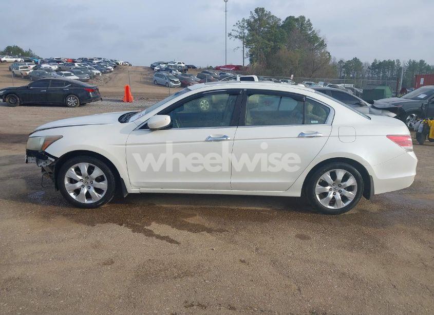 Photo 15 of 2008 Honda Accord 3.5 EX-L (VIN 1HGCP36868A048570)