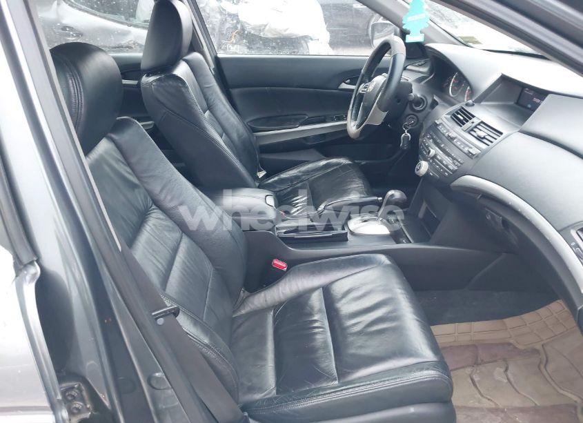 Photo 5 of 2008 Honda Accord 3.5 EX-L (VIN 1HGCP36868A085747)