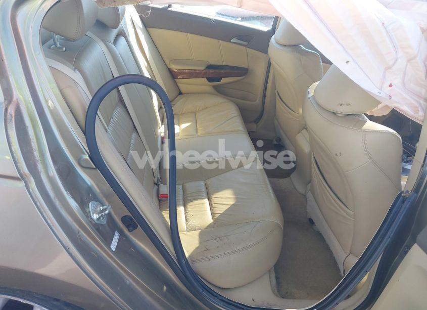 Photo 8 of 2009 Honda Accord 3.5 EX-L (VIN 1HGCP36869A007745)