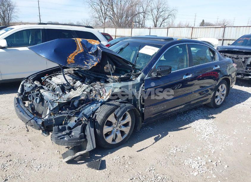 Photo 2 of 2009 Honda Accord 3.5 EX-L (VIN 1HGCP36869A018731)