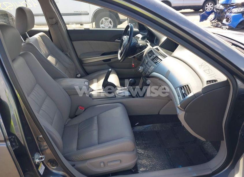 Photo 5 of 2009 Honda Accord 3.5 EX-L (VIN 1HGCP36869A025291)