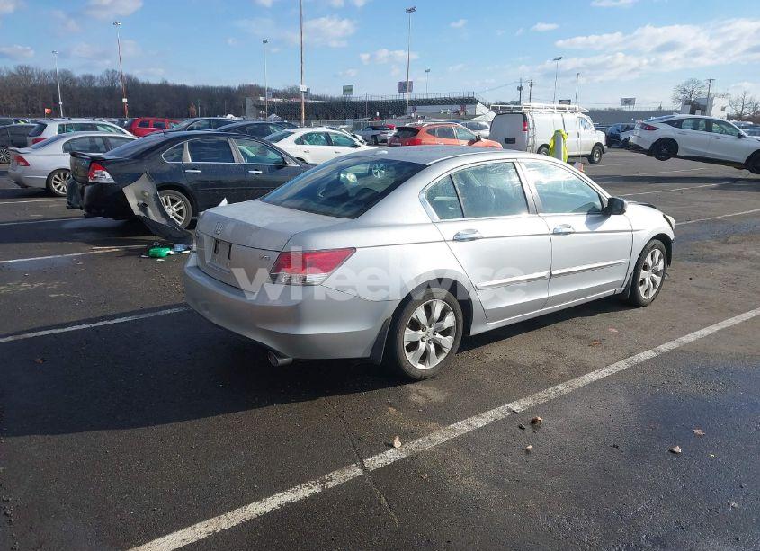 Photo 4 of 2008 Honda Accord 3.5 EX-L (VIN 1HGCP36878A004187)