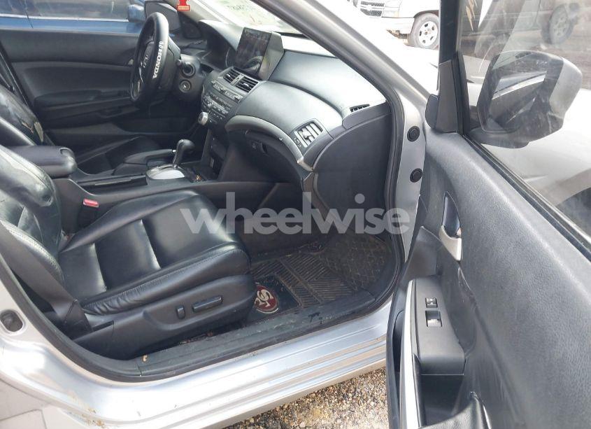 Photo 5 of 2008 Honda Accord 3.5 EX-L (VIN 1HGCP36878A007199)