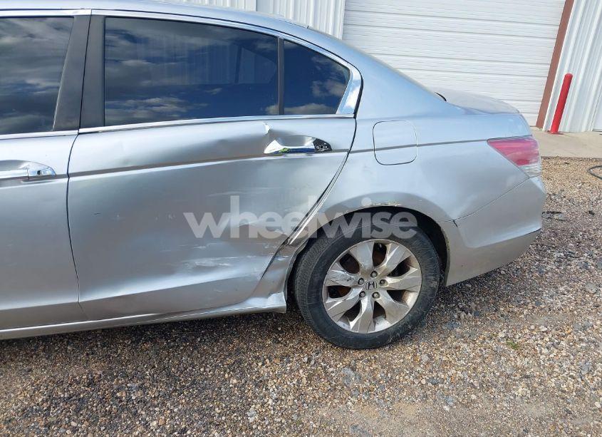 Photo 6 of 2008 Honda Accord 3.5 EX-L (VIN 1HGCP36878A007199)