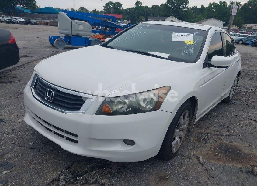 Photo 2 of 2008 Honda Accord 3.5 EX-L (VIN 1HGCP36878A077463)