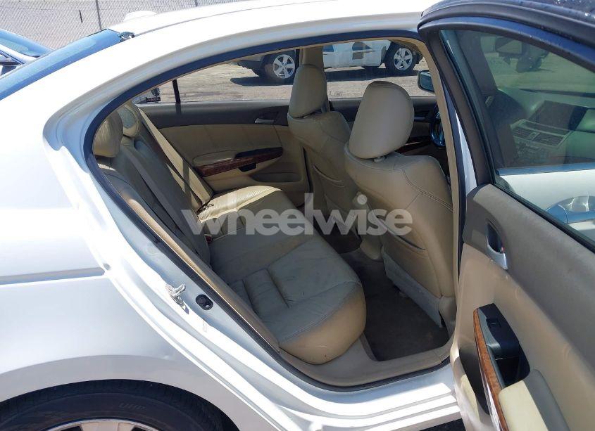 Photo 8 of 2008 Honda Accord 3.5 EX-L (VIN 1HGCP36878A083554)