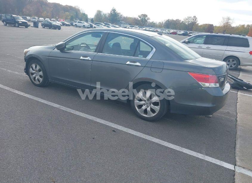Photo 3 of 2009 Honda Accord 3.5 EX-L (VIN 1HGCP36879A007477)