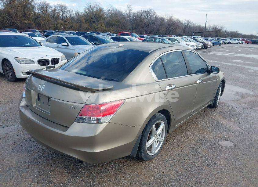 Photo 4 of 2009 Honda Accord 3.5 EX-L (VIN 1HGCP36879A011898)