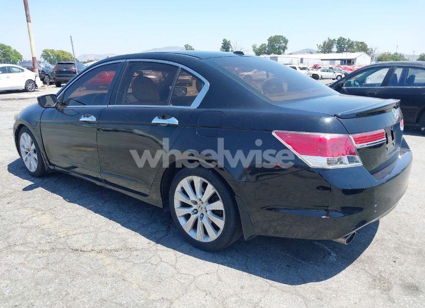 Photo 3 of 2009 Honda Accord 3.5 EX-L (VIN 1HGCP36879A041452)