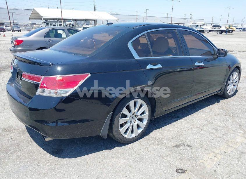 Photo 4 of 2009 Honda Accord 3.5 EX-L (VIN 1HGCP36879A041452)