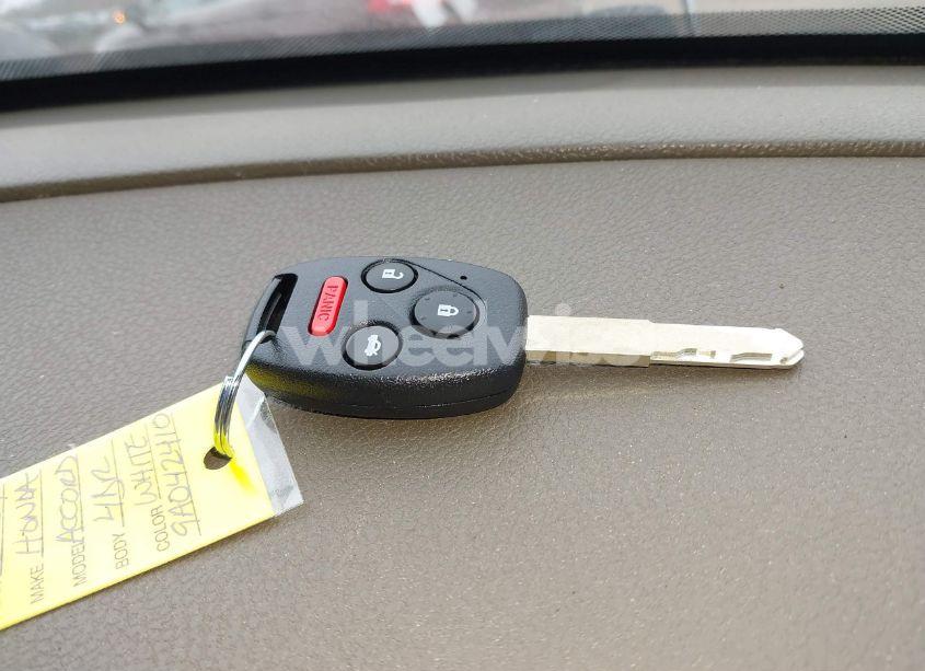 Photo 11 of 2009 Honda Accord 3.5 EX-L (VIN 1HGCP36879A042410)