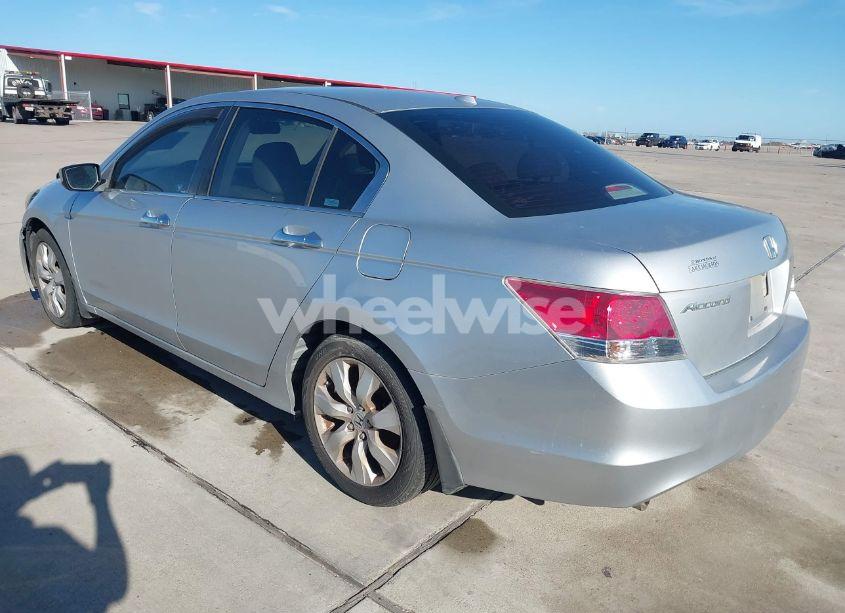 Photo 3 of 2008 Honda Accord 3.5 EX-L (VIN 1HGCP36888A072871)