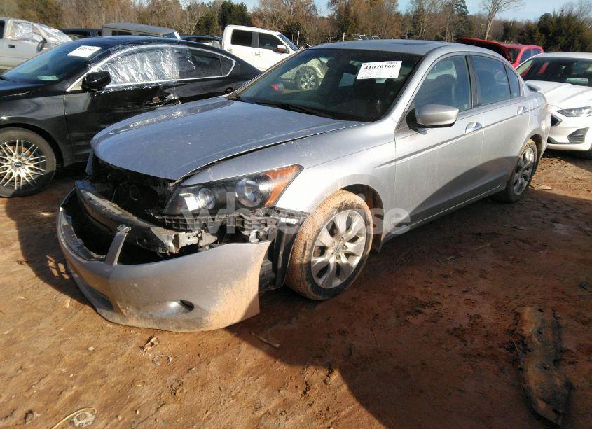Photo 2 of 2009 Honda Accord 3.5 EX-L (VIN 1HGCP36889A001428)