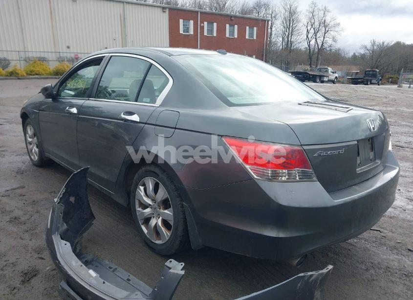 Photo 3 of 2009 Honda Accord 3.5 EX-L (VIN 1HGCP36889A001834)