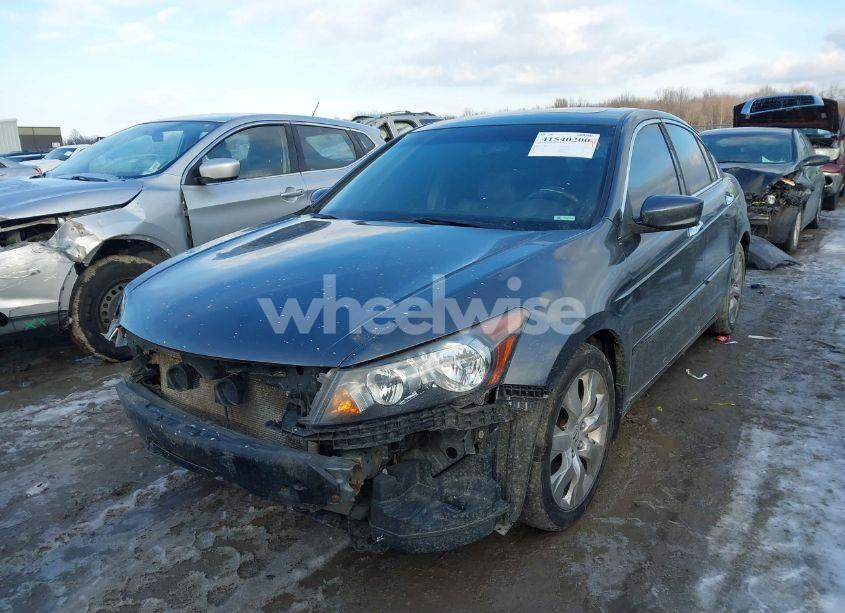 Photo 2 of 2009 Honda Accord 3.5 EX-L (VIN 1HGCP36889A002711)