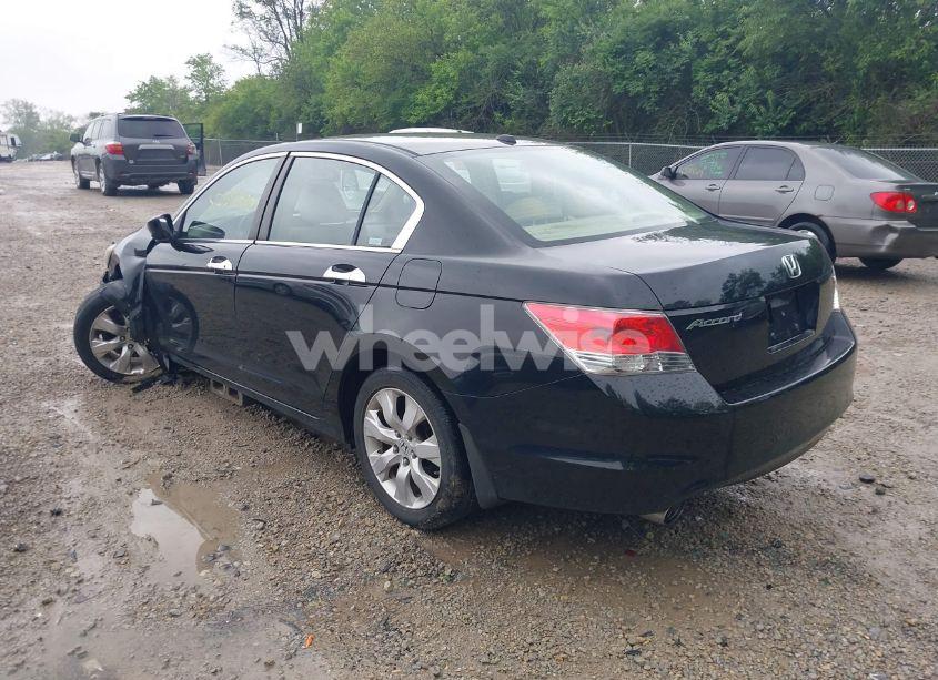 Photo 3 of 2009 Honda Accord 3.5 EX-L (VIN 1HGCP36889A003728)
