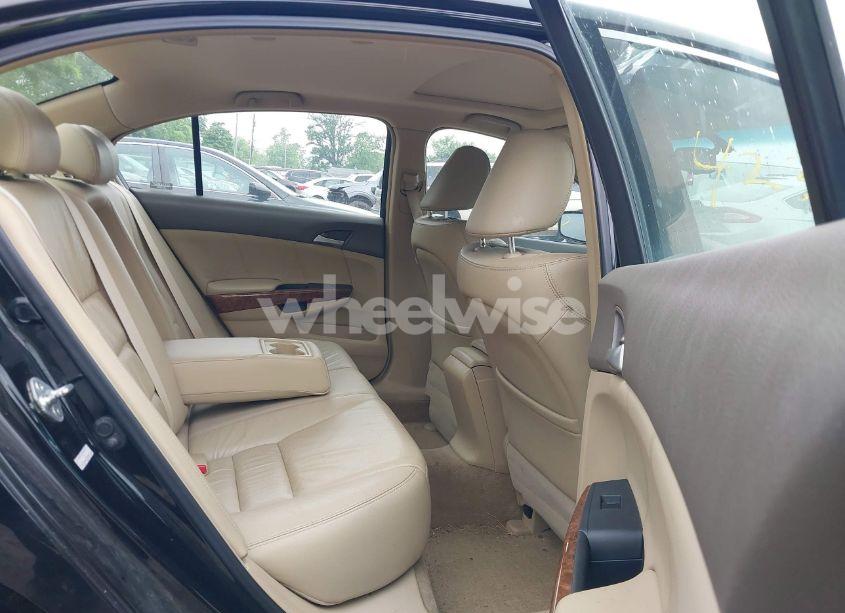 Photo 8 of 2009 Honda Accord 3.5 EX-L (VIN 1HGCP36889A003728)