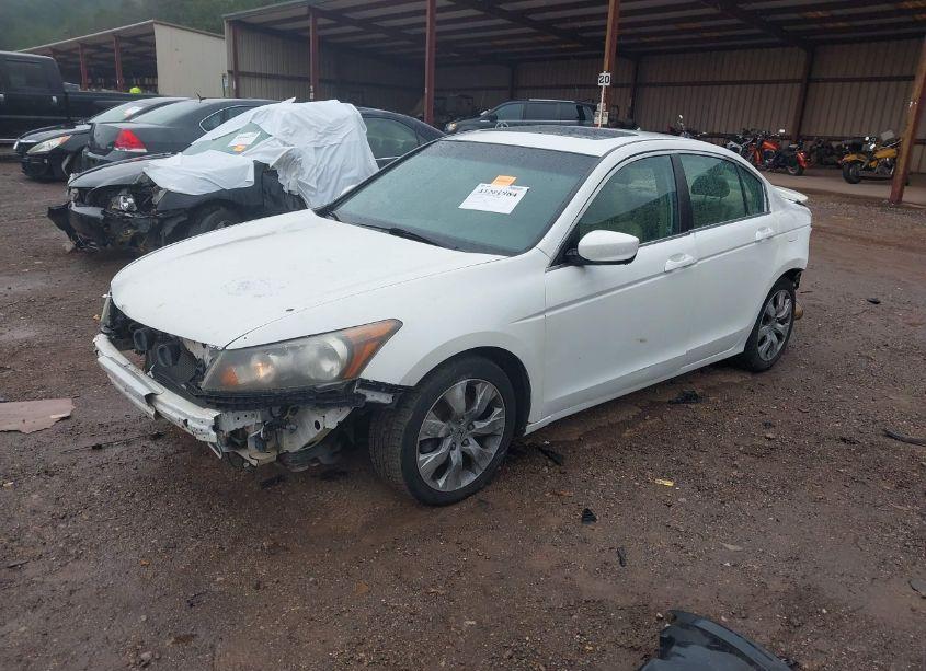 Photo 2 of 2009 Honda Accord 3.5 EX-L (VIN 1HGCP36889A008833)