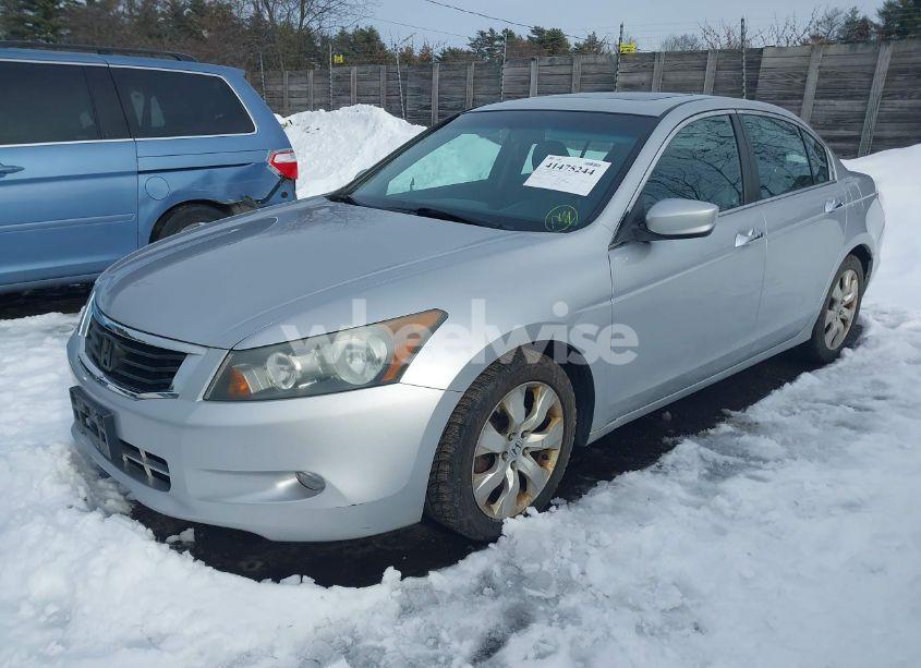 Photo 2 of 2009 Honda Accord 3.5 EX-L (VIN 1HGCP36889A021078)