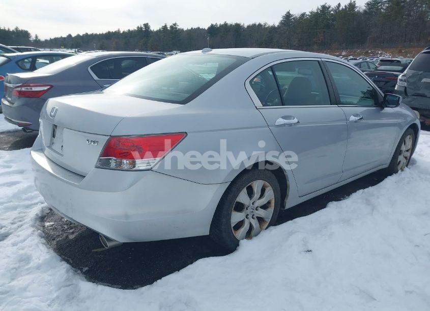 Photo 4 of 2009 Honda Accord 3.5 EX-L (VIN 1HGCP36889A021078)