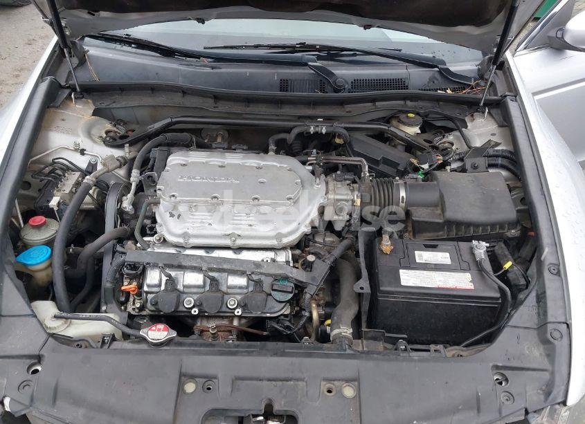 Photo 10 of 2009 Honda Accord SDN (VIN 1HGCP36889A030136)