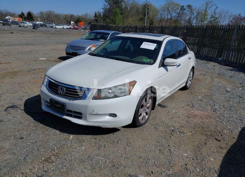 Photo 2 of 2009 Honda Accord 3.5 EX-L (VIN 1HGCP36889A032758)