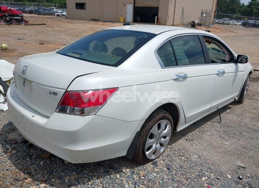 Photo 4 of 2009 Honda Accord 3.5 EX-L (VIN 1HGCP36889A032789)