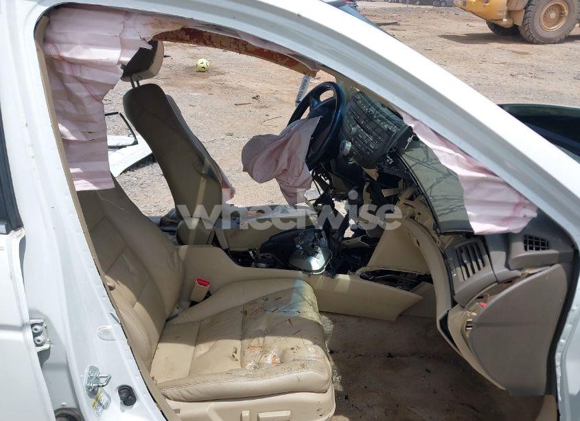 Photo 5 of 2009 Honda Accord 3.5 EX-L (VIN 1HGCP36889A032789)