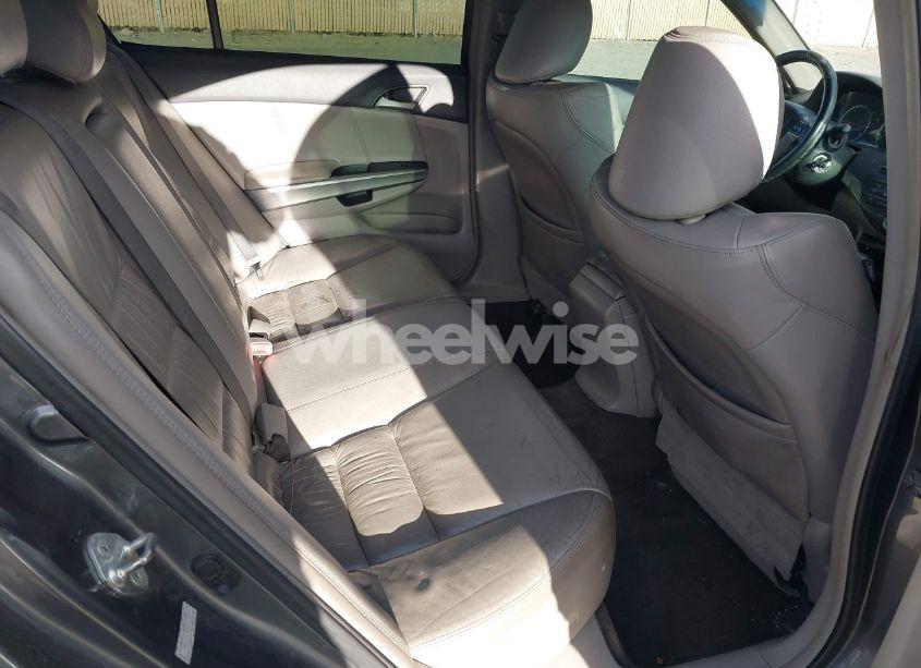 Photo 8 of 2009 Honda Accord 3.5 EX-L (VIN 1HGCP36889A034882)